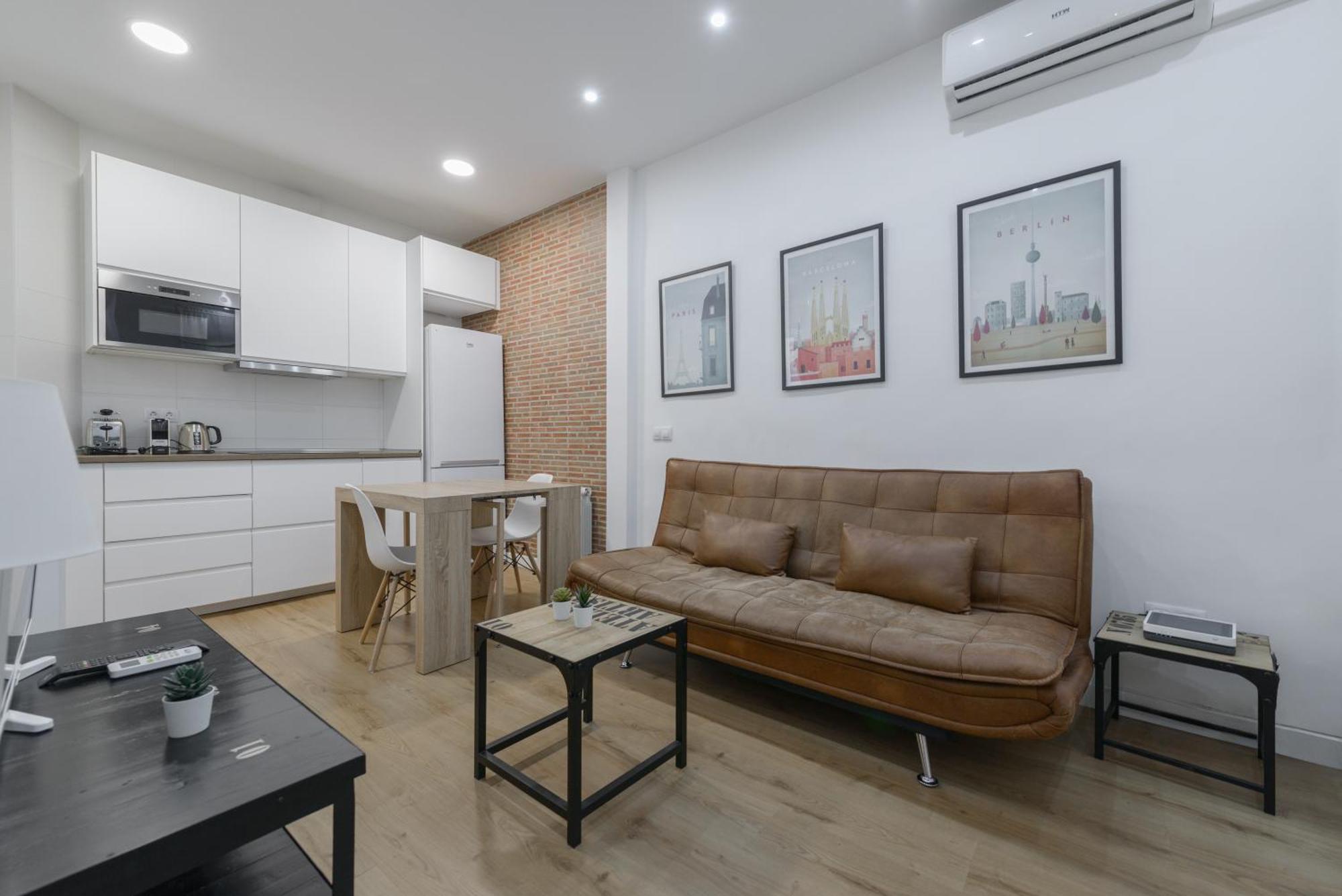 Apartament Avila Calle, Precioso Estudio En Santiago Bernabeu-Estrecho En Segundo Piso Sin Ascensor Madryt Zewnętrze zdjęcie