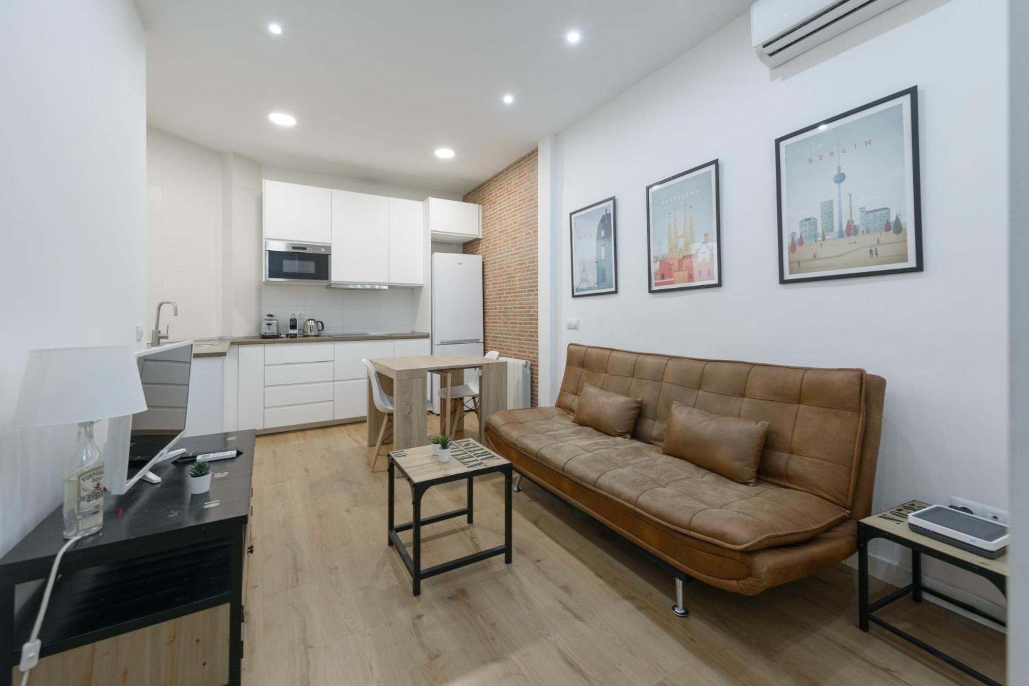 Apartament Avila Calle, Precioso Estudio En Santiago Bernabeu-Estrecho En Segundo Piso Sin Ascensor Madryt Zewnętrze zdjęcie